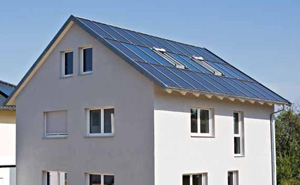 Installation de panneau solaire hybride / mixte photovoltaïque et thermique