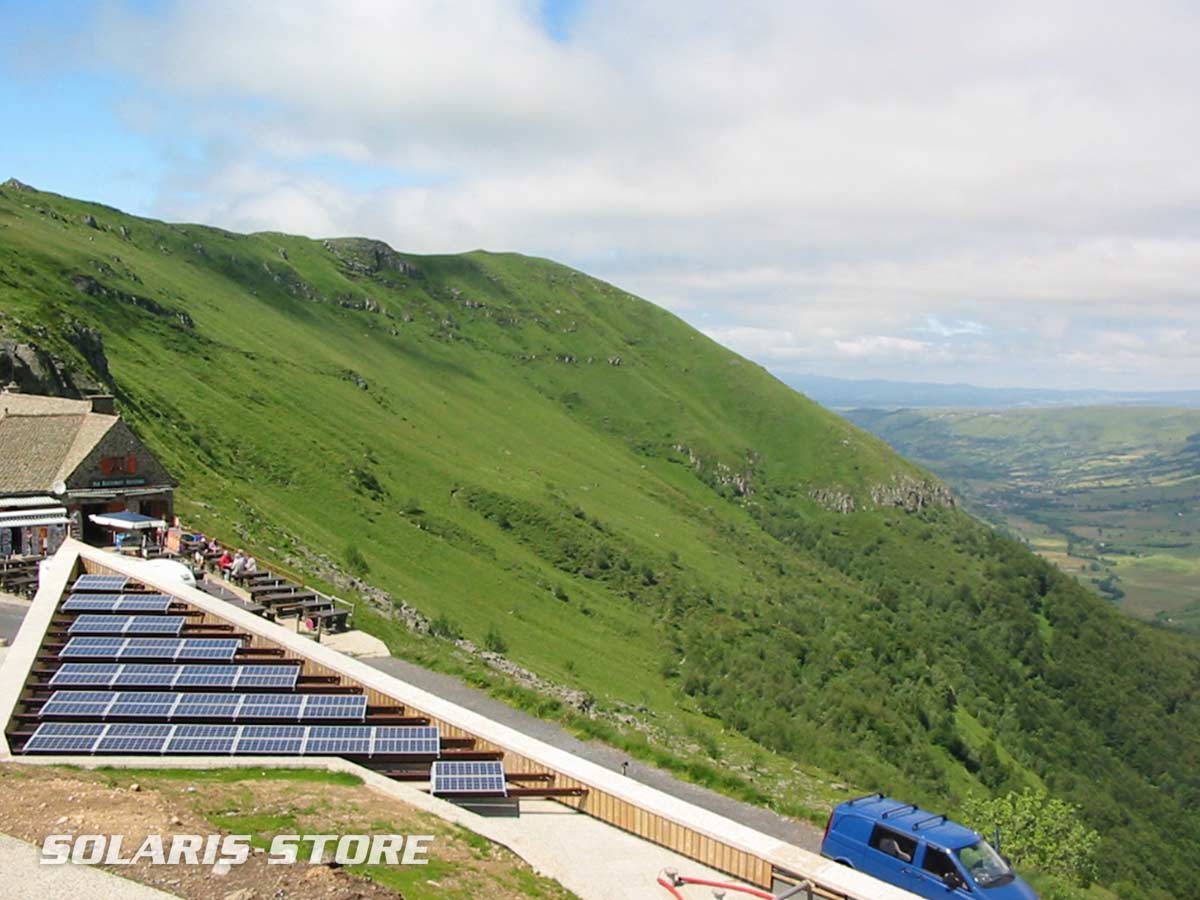 Installation de générateur solaire indépendant du réseau électrique de forte puissance