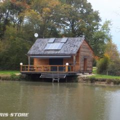 Kit solaire 1000W avec onduleur 230V pour alimenter en électricité une maison de campagne