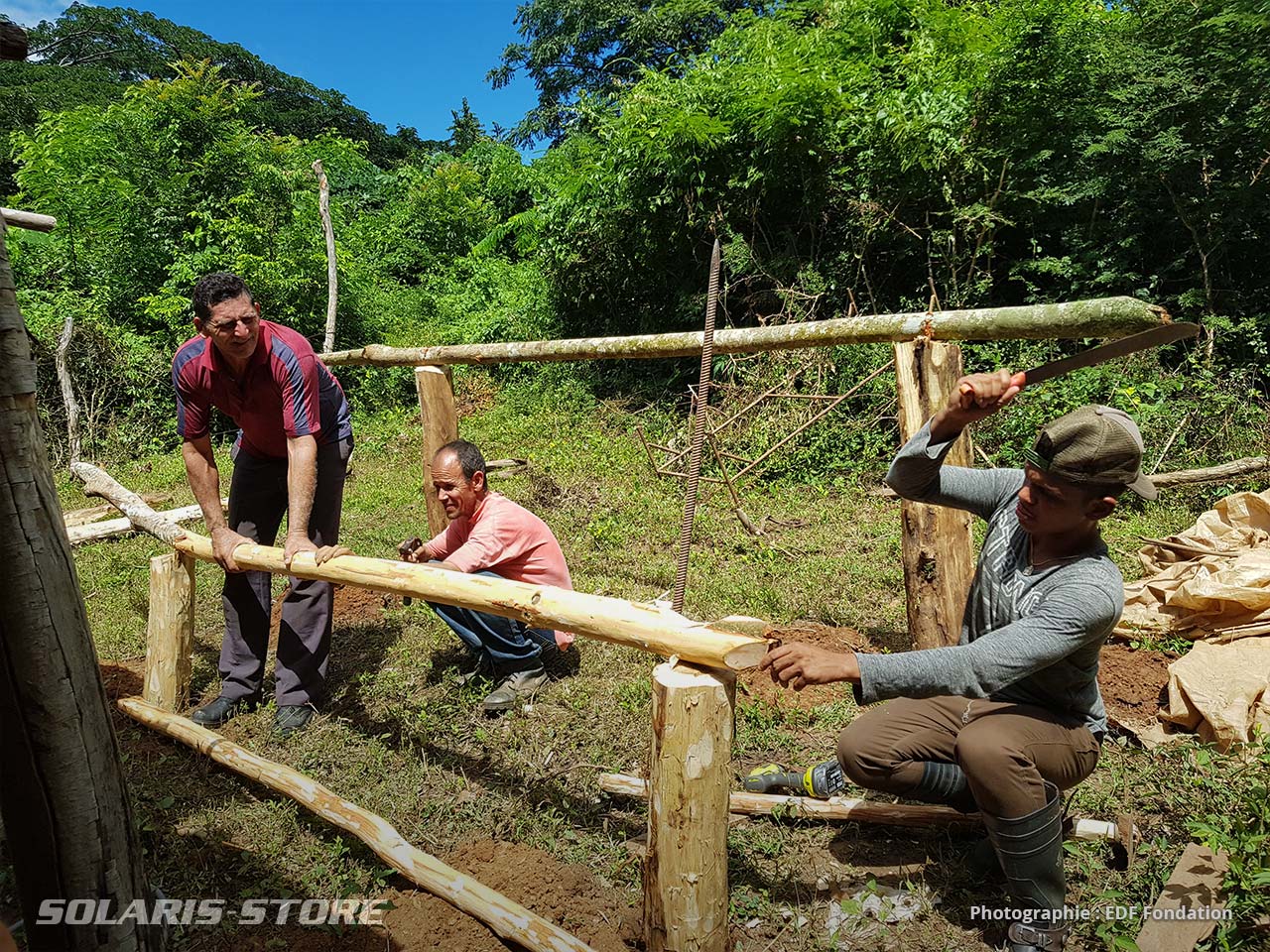 Construction d'une structure de pose pour panneau solaire en bois